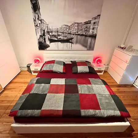 Doppelzimmer Mit Terrasse In Privatem Zuhause *