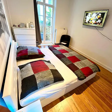 Alloggio in famiglia Doppelzimmer Mit Terrasse In Privatem Zuhause