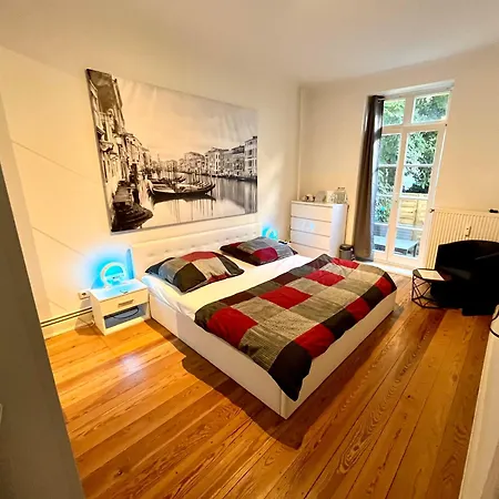 Doppelzimmer Mit Terrasse In Privatem Zuhause