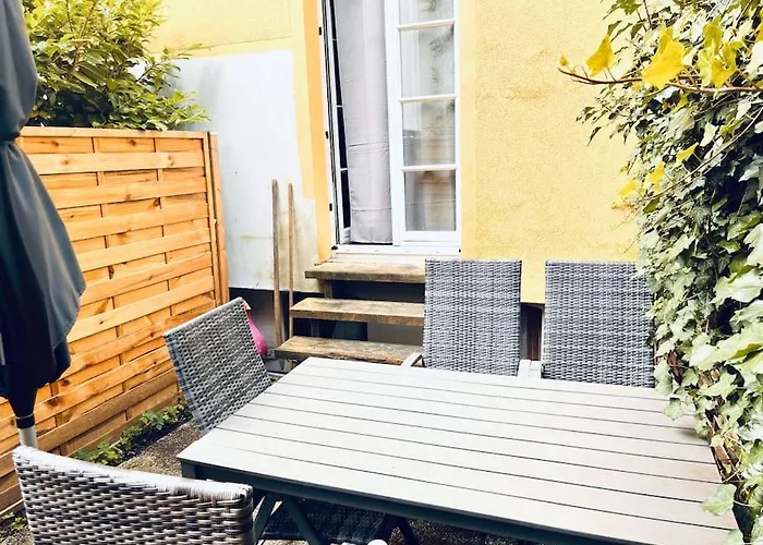 Doppelzimmer Mit Terrasse In Privatem Zuhause